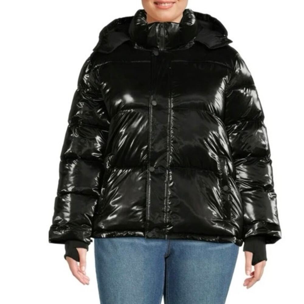 BCBG Paris Women's Plus Cloud Puffer Coat Jacket Full Zip and‎ Hood Size 1X